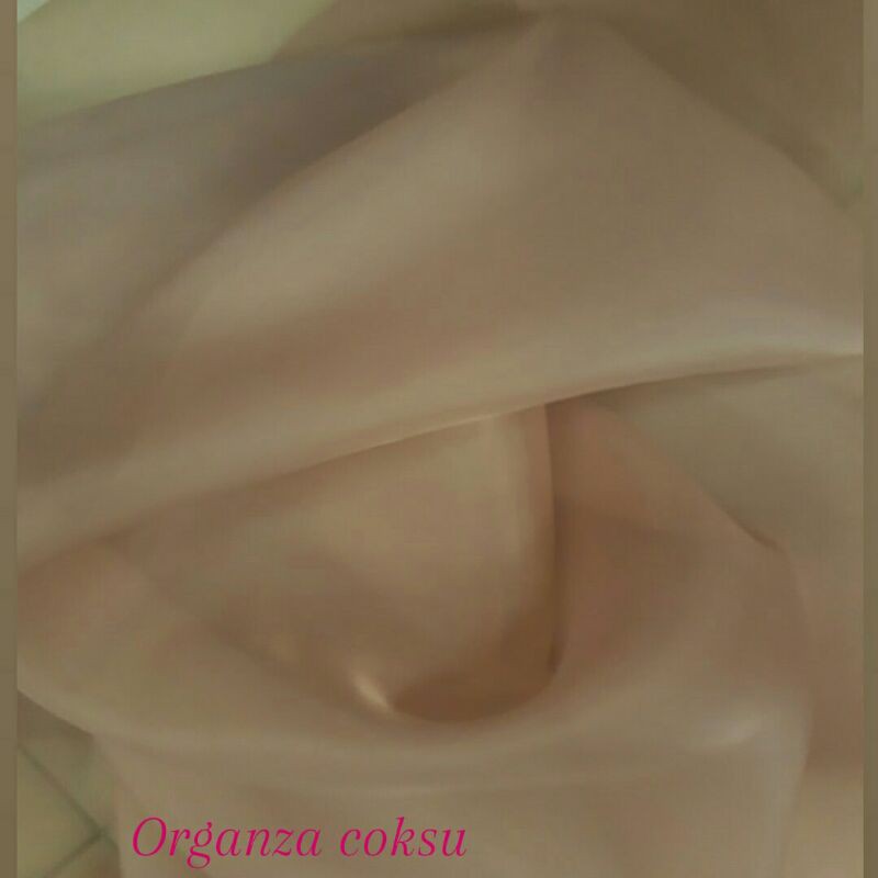 Organza/Bahan organza polos/krem/coksu