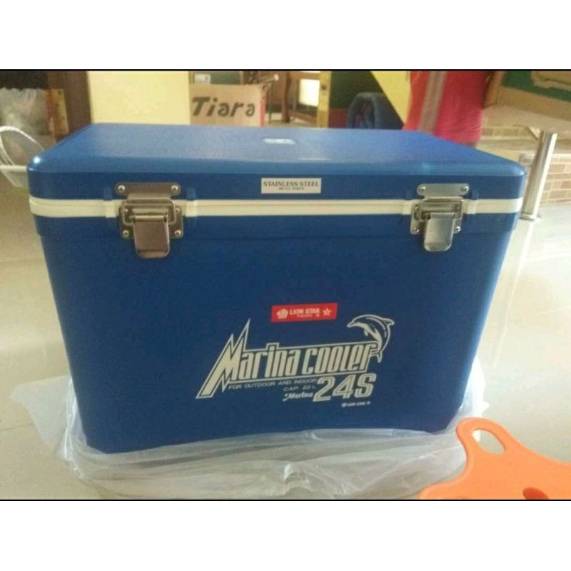 Marina Cooler Box 24S Lion Star 22 Liter / Cool Box / Tempat Es LionStar 24 S / Kotak Pendingin Makanan