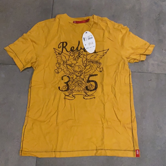 Kaos pria esprit edc bahan adem