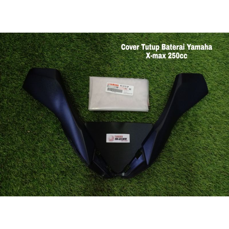 COVER TUTUP BATERAY YAMAHA XMAX 250CC B74-H2129-00