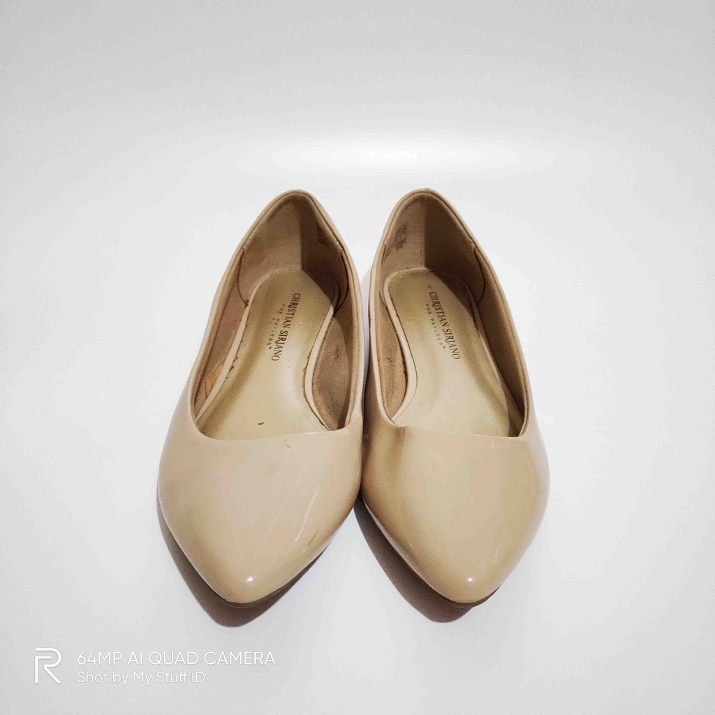 SEPATU CHRISTIAN SIRIANO BEKAS PRELOVED