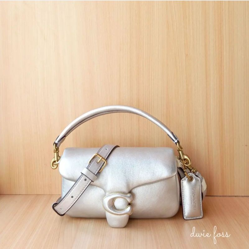 Tas Coach Tabby Pillow 18 Metallic Silver Original