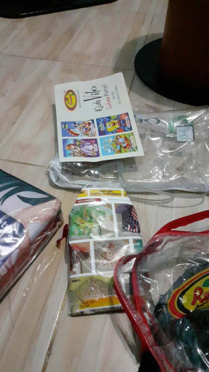 Ww Selimut Vito - Sutra Panel - Pilihan Motif Part 1 - 150x200 - Rosanna Group