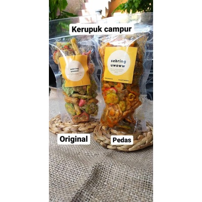 

seblak kerupuk campur.