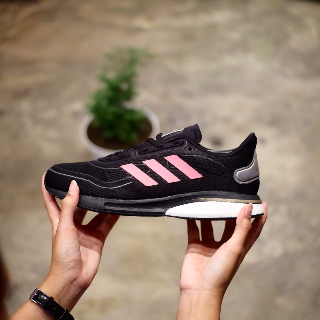 Sepatu Adidas supernova boost black white pink original