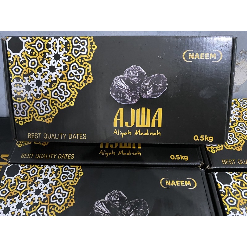 Kurma Ajwa 500gram Madinah Aliyah Box