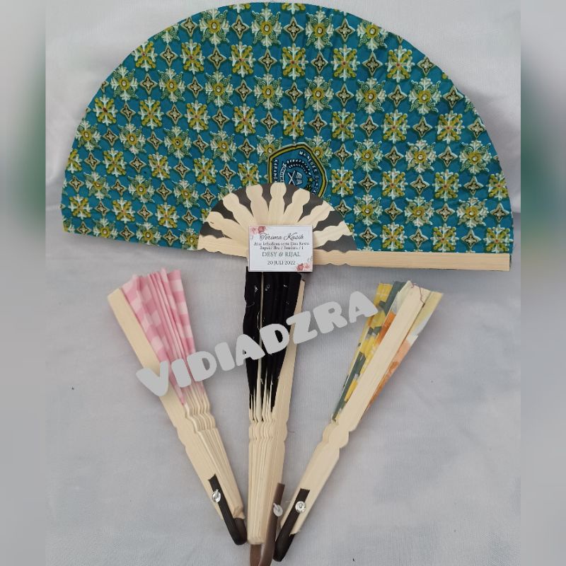 souvenir kipas batik ukuran sedang kemas plastik