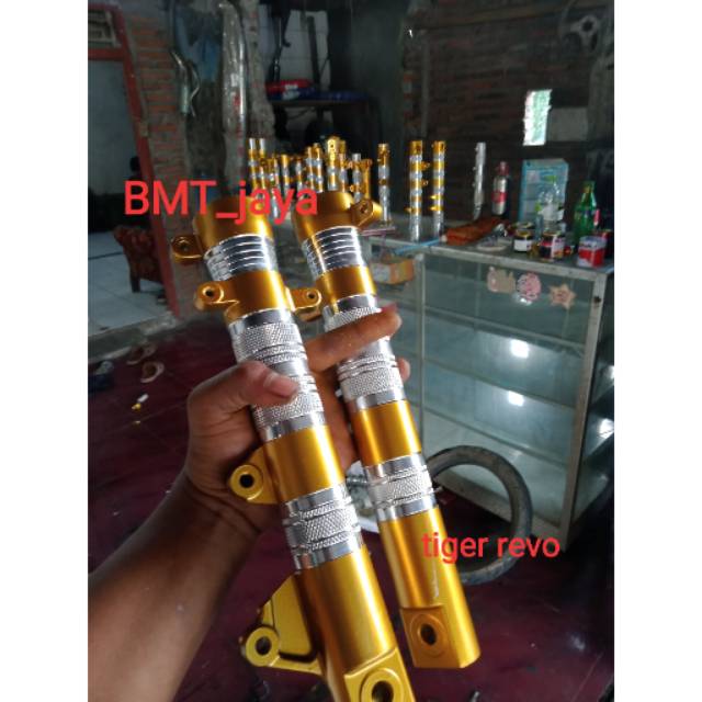 bottom tabung bumbunga shock bubutan tiger revo