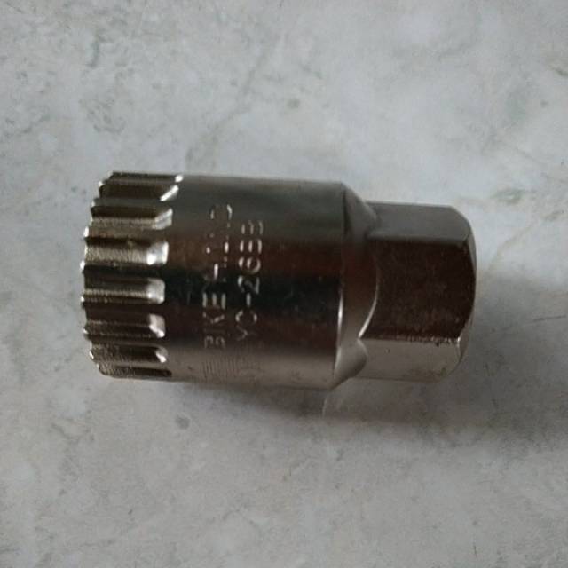 Kunci untuk membuka BB octalink HT1