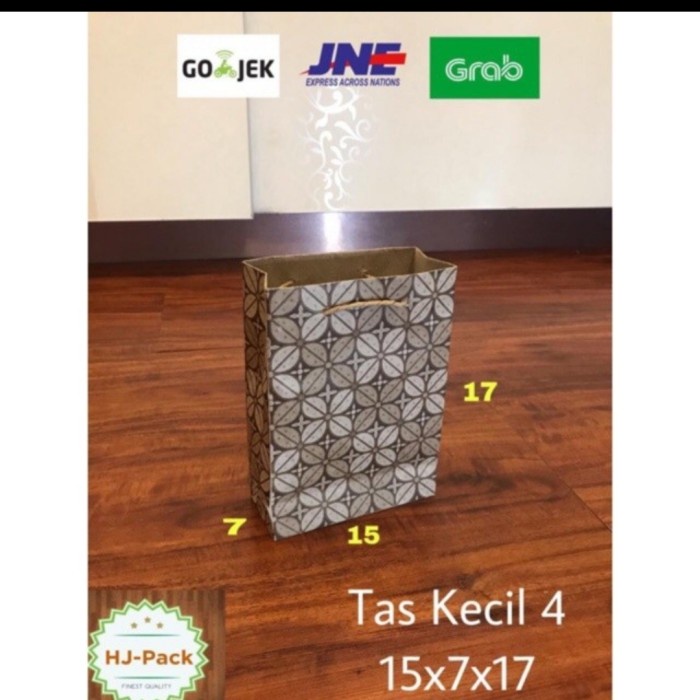 

Paperbag Sedang Motif Putih/Tas Kertas Sedang Motif/Goodiebag Motif