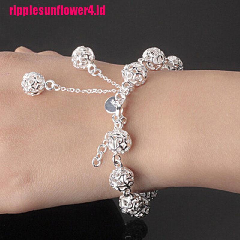 Gelang Tangan Lapis Silver Aksen Bola Hollow Untuk Wanita