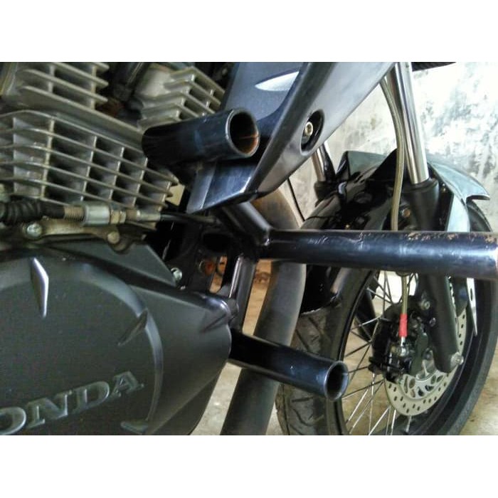 ENGINE GUARD/ TUBULAR/ CRASHBAR NEW MEGAPRO MONOSHOCK/ VERZA/ CB150 VERZA