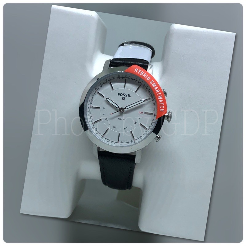 Hybrid Smartwatch FTW5008