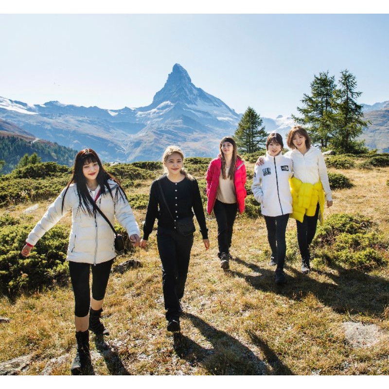 Sticker Finale Booked