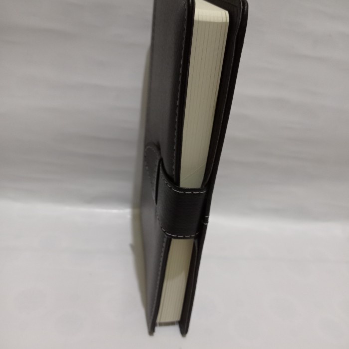 

Murah Buku Agenda 25K/Buku Jurnal 25K /Buku Notebook 25K Cover Kulit Terlaris