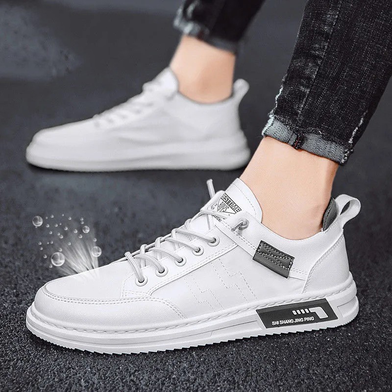 Sepatu Sneakers Pria Bahan Mesh Breathable Warna Putih  Hitam untuk Musim Panas Nyaman Dipakai Kualitas Bagus