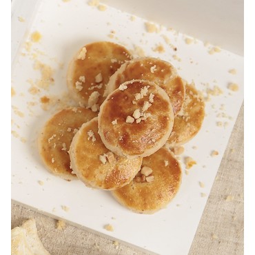

Kue Kering Kacang PREMIUM by Evi Kurnia