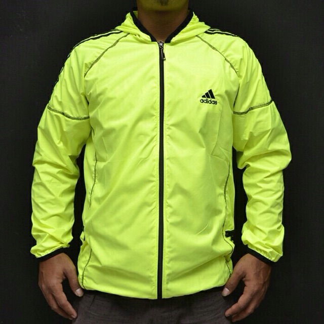 Jaket Running Adidas