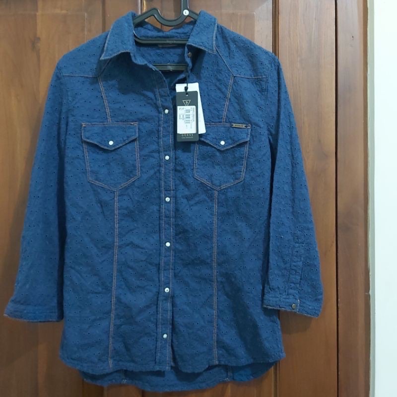 GUESS KEMEJA