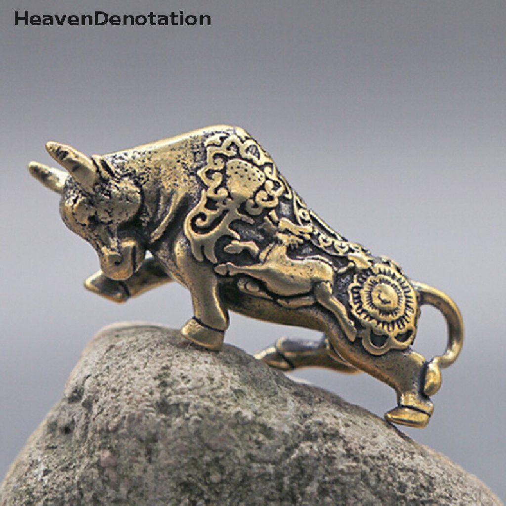1pc Ornamen Gantungan Kunci Patung Banteng Mini Portabel Bahan Kuningan Gaya Vintage Untuk Hadiah