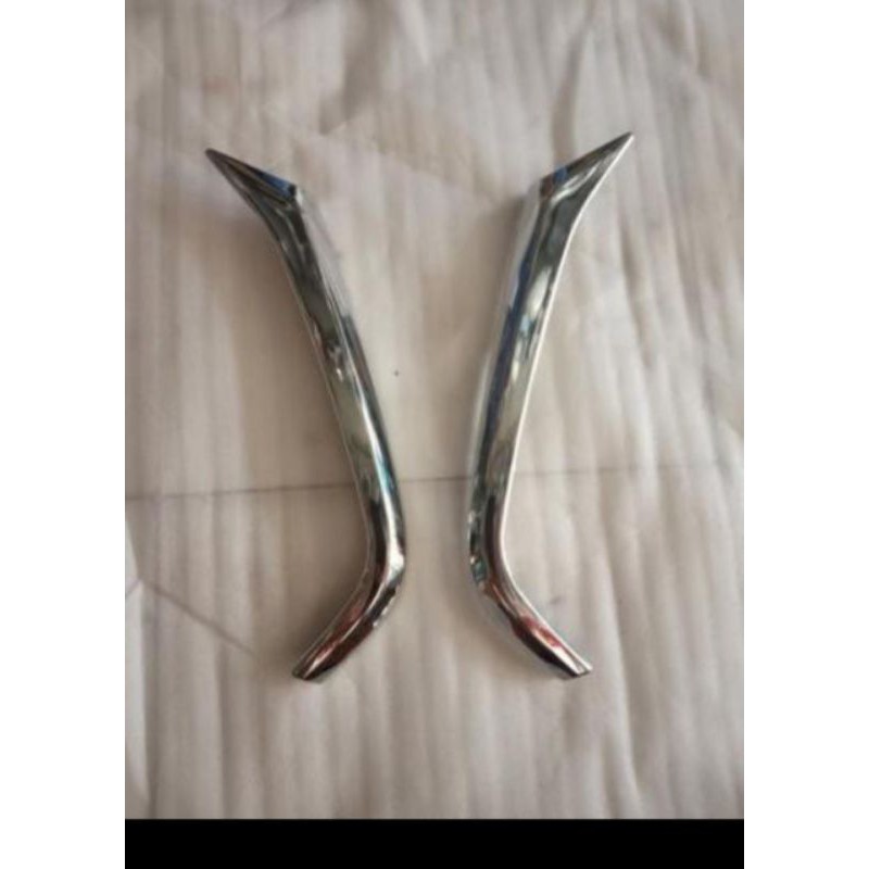 list depan new avanza