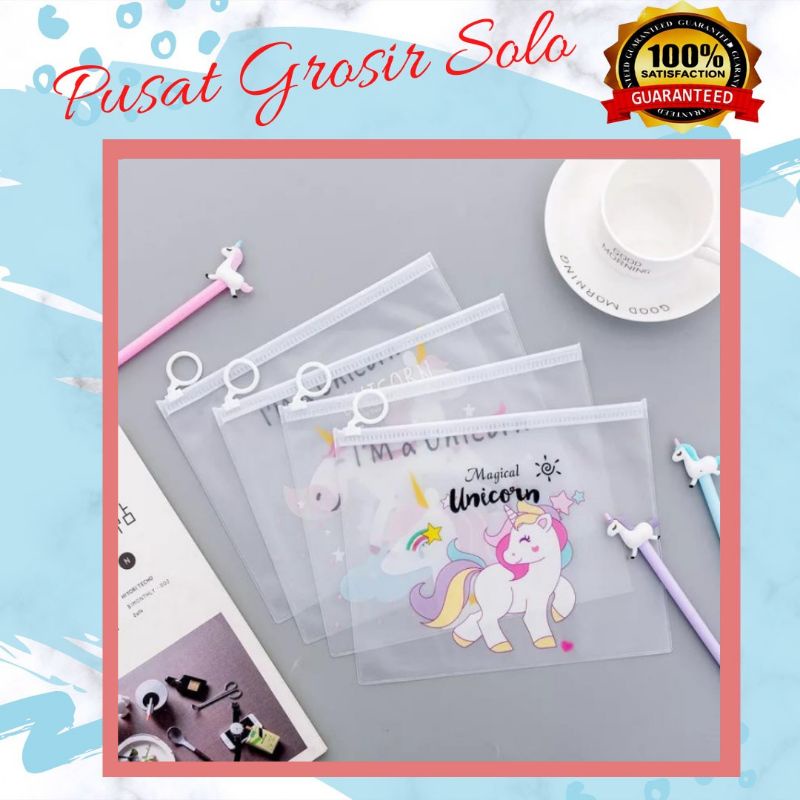 

Tempat Pensil Ukuran Besar - AC 08 - Tas Pouch Kosmetik Transparan Pencil Motif Karakter Unicorn Impor - Peralatan Sekolah Untuk alat tulis Bolpoin pulpen pensil koin uang penggaris penghapus tipex kartu PGS