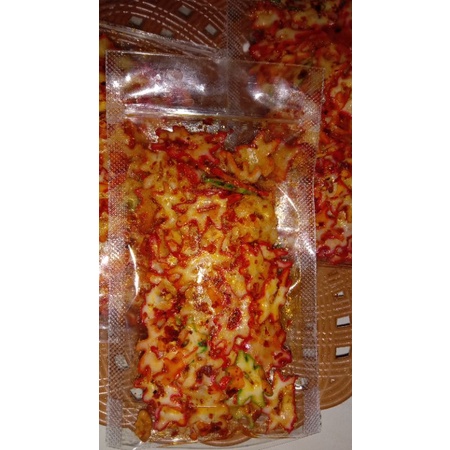 

kerupuk bintang gurih pedas