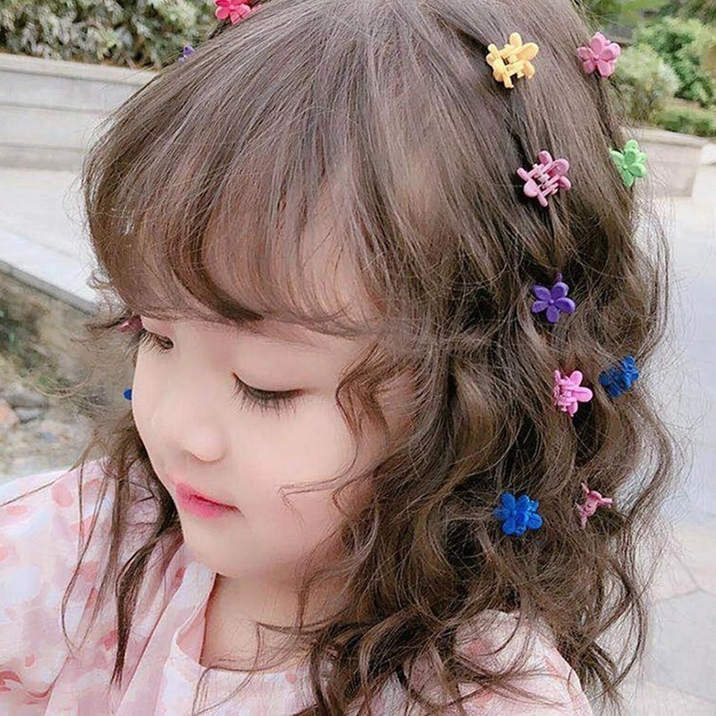 50 Pcs Jepit Rambut Bentuk Bunga Mini Warna-Warni Untuk Anak Perempuan