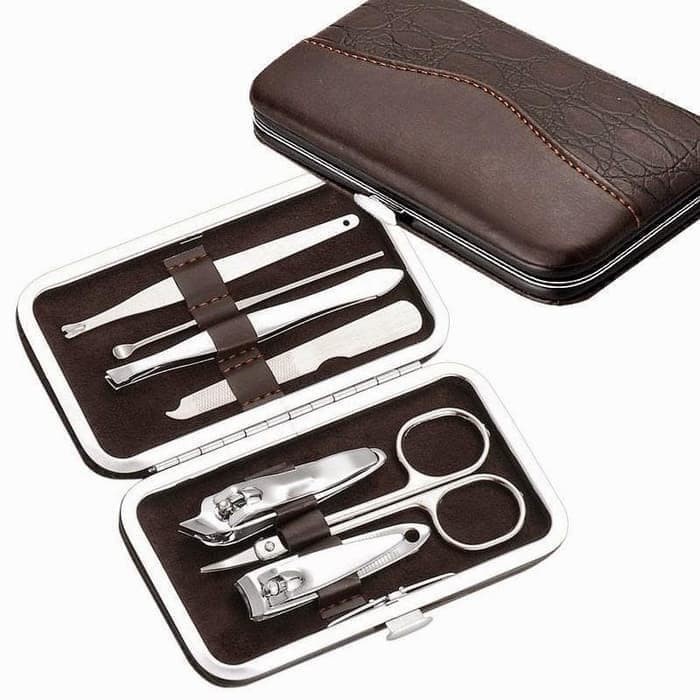 Manicure Pedicure Set 7 in1 Alat Perawatan Kuku Gunting Kuku Set Polos Model Dompet / Gunting Kuku 7IN1 / 4IN1