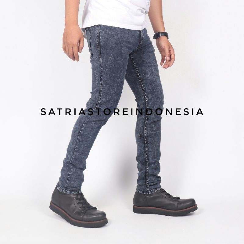 Celana jeans pria, Celana Panjang Pria