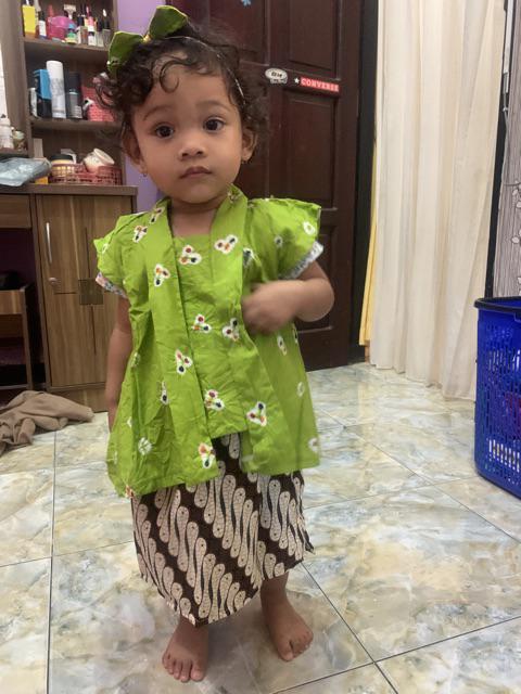 Kutubaru Anak / Kebaya Anak / Kebaya Jumputan Anak / Kutubaru Batik Anak / Setelan Kutubaru Anak