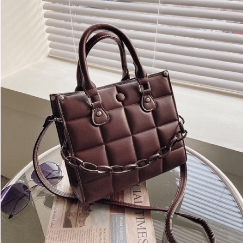 SG1899 syafniegalery hand bag import motif kotak besar tali rantai tas kerja wanita kulit