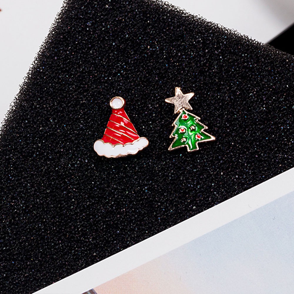 Anting Stud Tindik Desain Snowman Rusa Bell Pohon Natal Santa Claus Untuk Wanita