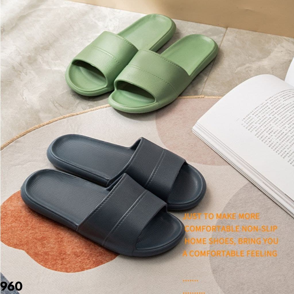 SANDAL SLIDE ON COCOK PAKAI SEKELUARGA KARNA DESIGN YANG SIMPLE BAHAN RUBBER IMPORT ANTI SLIP 960