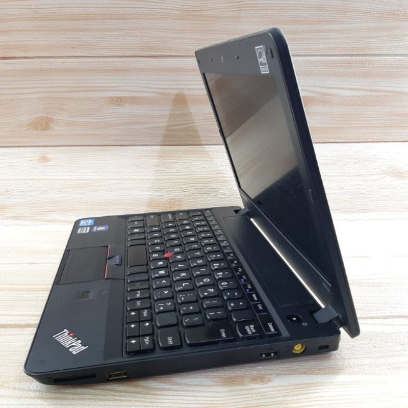 Laptop X131 AMD E2-1800 APU Lenovo ThinkPad Ram 4Gb Hdd 320Gb-3