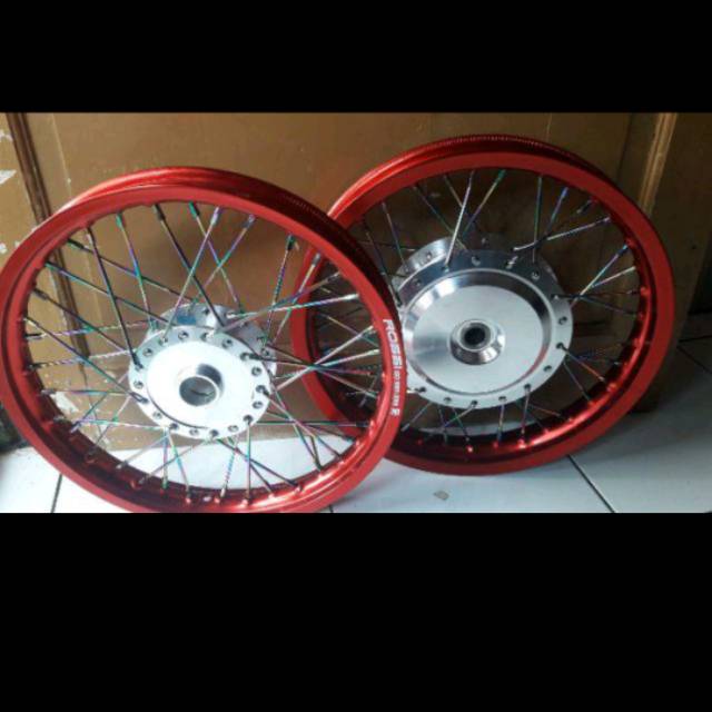 Velg jari jari ring 14 untuk beat scoopy vario karbu