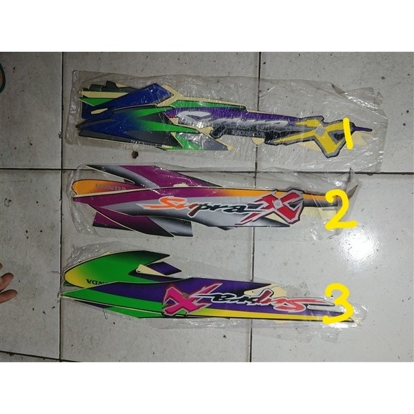 SALE -  Striping lis&amp;Stiker Body&amp;Stiker Motor Supra X 2001