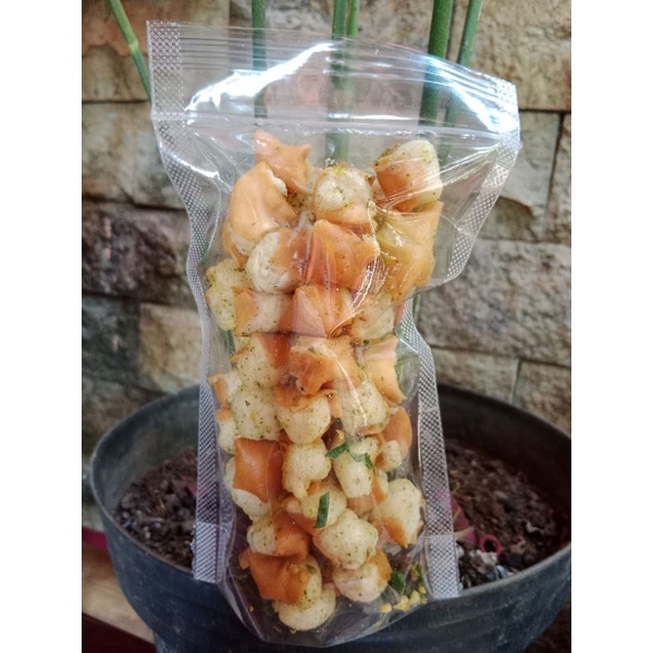 

siomi/siomay mini/seblak siomay garing/siomay garing Daun jeruk 100gr