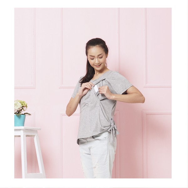 

Mamibelle Claritsa Blouse Menyusui & Hamil Nursing Wear Misty Grey Premium