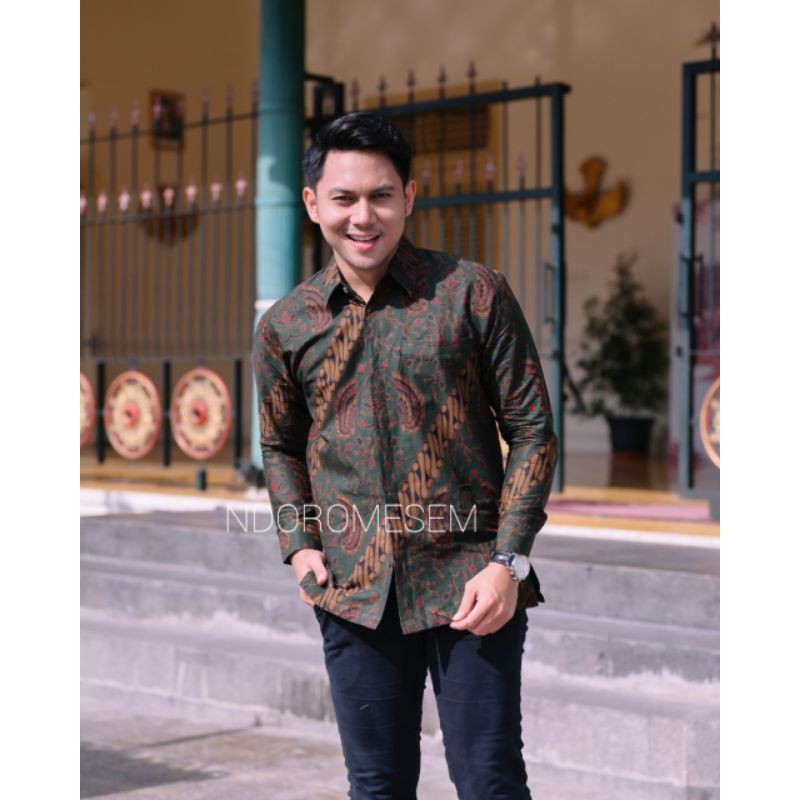 BATIK LENGAN PANJANG PARAMARTA IJO KATUN HALUS A114