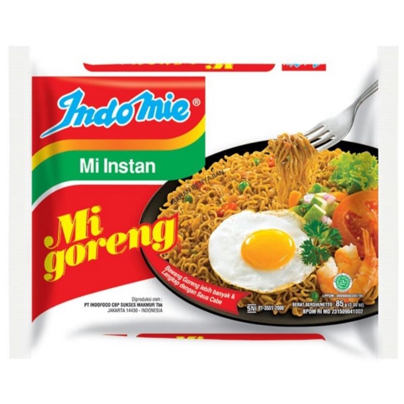 indomie goreng ,  soto , kari ayam