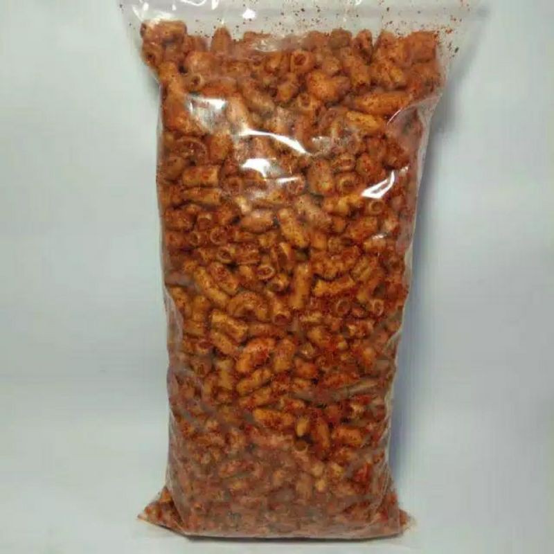 

MAKARONI BANTET KEMASAN 1kg - CEMILAN PEDAS TASIKMALAYA