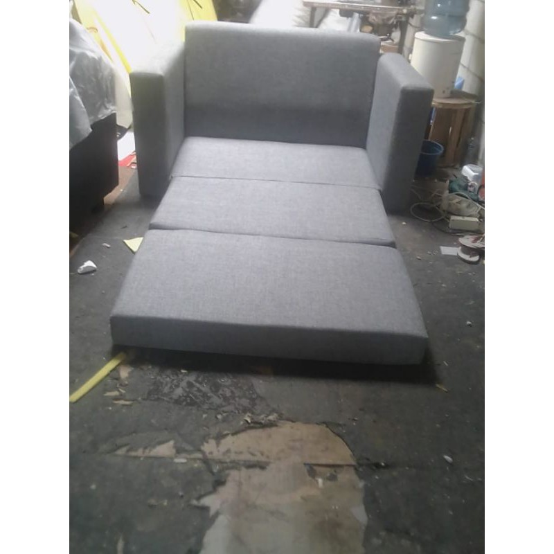 sofa bed lantai minimalis