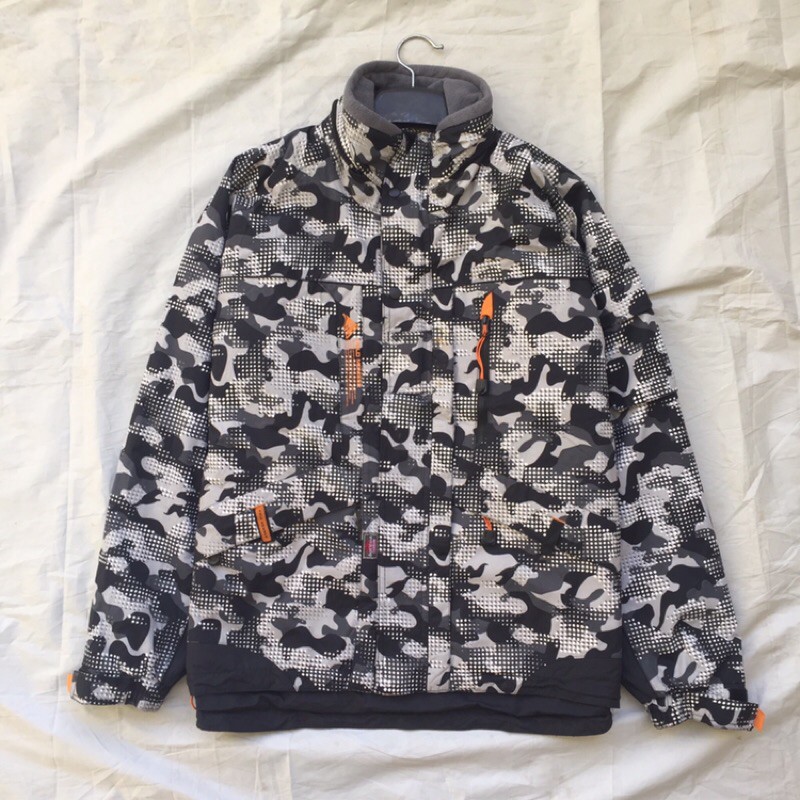 mechanicl Jaket waterproof field member by ryobi