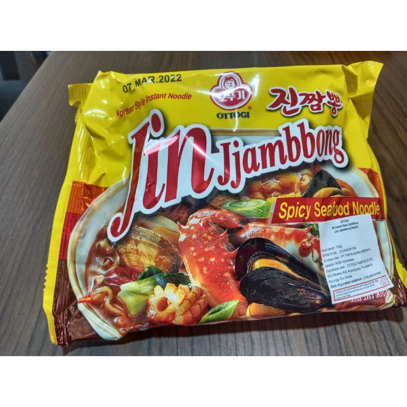

MIE OTTOGI JIN JJAMBBONG SPICY SEAFOOD MIE KOREA RAMEN 130G