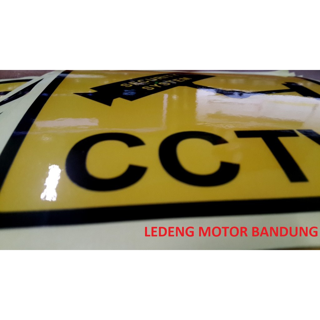 Sticker CCTV Security Sistem Kamera Pengawas Keamanan Pencuri Maling