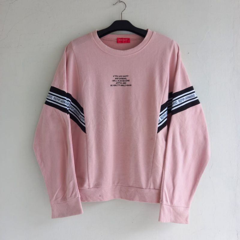 Preloved Crewneck Repipi Armario