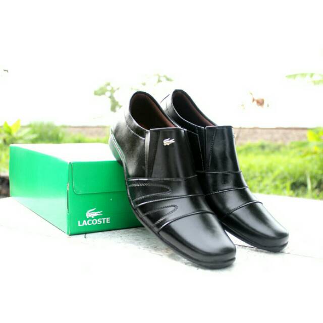 SEPATU PRIA PANTOFEL LACOSTE FORMAL KANTOR BLACK