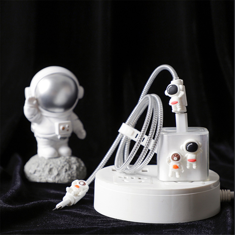 【COD Tangding】Cartoon Cute Astronaut Charging Head Cable Protect Cover Case for IPhone 18/20W Charger Just Cover No Have Charge