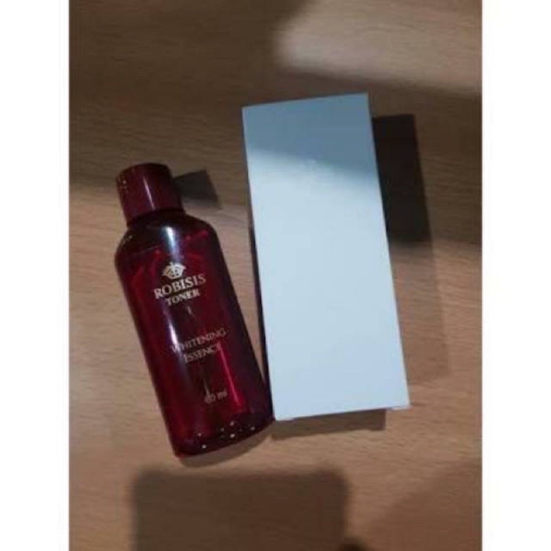 TONER ROBISIS